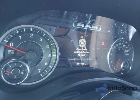 2022 Ram 1500 Big Horn 4X4 5'7 Box из США, поврежденный, VIN 1C6SRFFT8NN370407